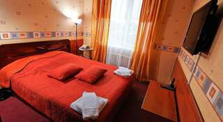 Гостиница Orange Hotel Ярцево Стандартный двухместный номер с 1 кроватью-3